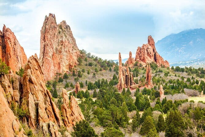 Private Pikes Peak Country And Garden of the Gods Tour from Denver - An Inside Look at the Itinerary & Highlights