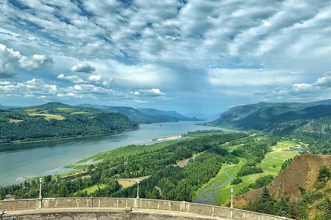 Portland Sightseeing Tour Including Columbia Gorge Waterfalls - Price and Value