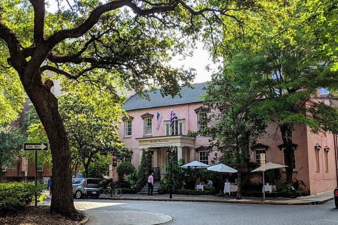Private Tour of Savannah's Historic/Victorian Districts & Bonaventure Cemetery - The Value of a Private Tour
