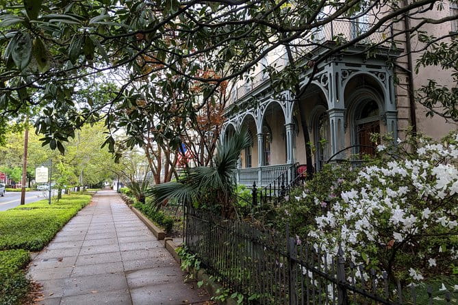 Private Tour of Savannah's Historic/Victorian Districts & Bonaventure Cemetery - FAQ