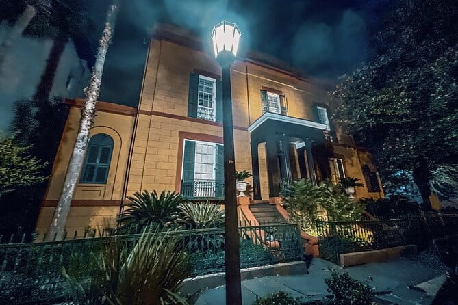 Spirits and Scoundrels Adults Only Savannah Ghost Tour | 10pm - The Sum Up: Why Choose This Ghost Tour?