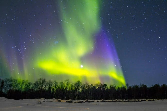 Northern Lights and Chena Hot Springs Tour from Fairbanks - Who Should Consider This Tour?