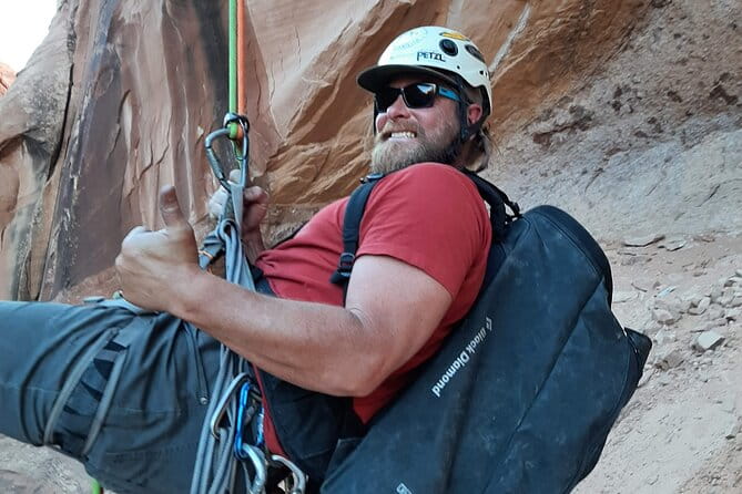 Moab Rappeling Adventure: Medieval Chamber Slot Canyon - Equipment and Safety