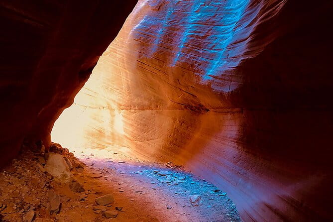 Peekaboo Slot Canyon 4WD Tour - FAQs
