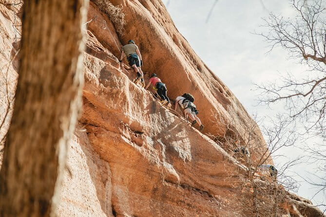 Via Ferrata / Rappel Adventure in East Zion - Who This Tour Is Perfect For