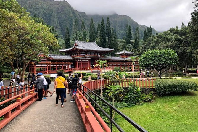 Oahu Circle Island Tour with Byodo-In Temple Admission - An In-Depth Look at the Itinerary