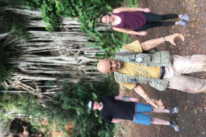 'Lost' and Movie Tour - How Do Reviews Shape the Picture?