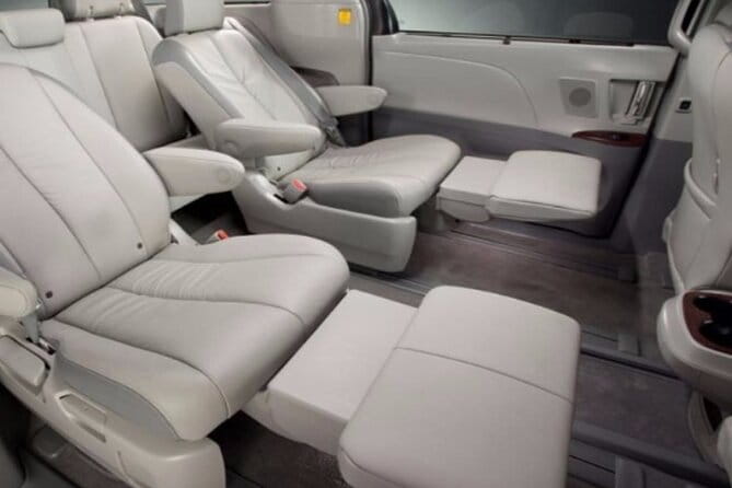 Honolulu Airport & Waikiki Hotels Private Transfer by Minivan (up to 5 people) - Booking and Cancellation Policies