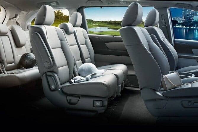 Honolulu Airport & Waikiki Hotels Private Transfer by Minivan (up to 5 people) - Real Traveler Experiences