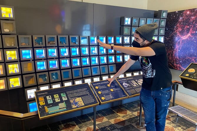 Griffith Observatory Insider Tour - Details That Matter