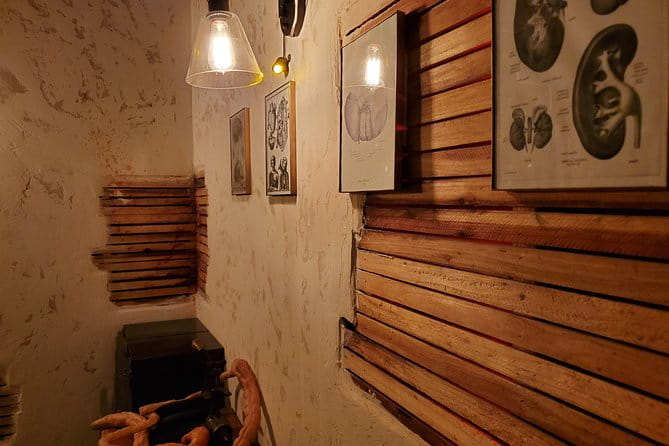 Jack the Ripper Escape Room Game for Private Group - The Value for Money