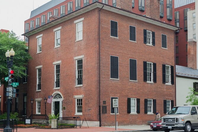 Dark Nights in D.C. - Walking Tour - FAQ