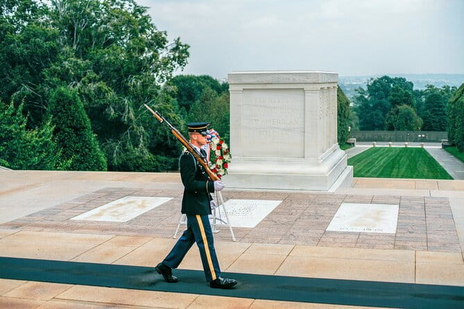 Arlington National Cemetery Walking Tour & Changing of the Guards - FAQs