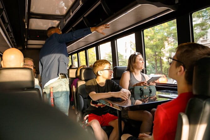 Mount Vernon Guided Estate Tour plus Old Town Alexandria from DC - Authentic Experiences and Hidden Gems