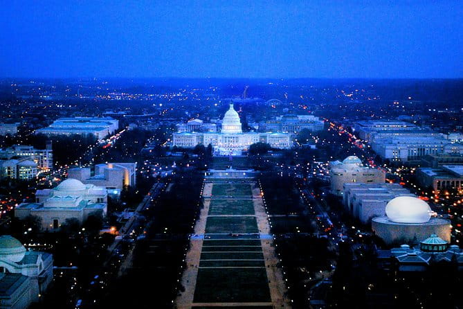 Private Night-Time Monuments Tour of DC for up to 10 Guests - Who Should Consider This Tour?
