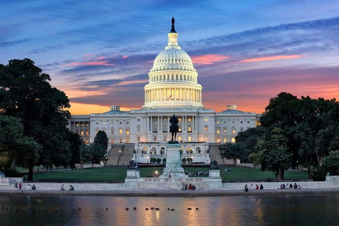 Moonlight Tour of Washington DC - Who Will Love This Tour?