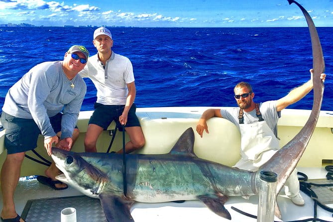 Private Sportfishing Charter For Up To 6 People - The Experience: What You Can Expect on the Water
