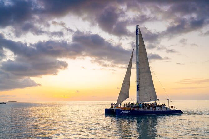 Champagne Sunset Catamaran Cruise in Key West - FAQ