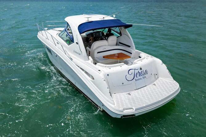 Miami: 2 Hour Private Yacht Cruise with Champagne - FAQ