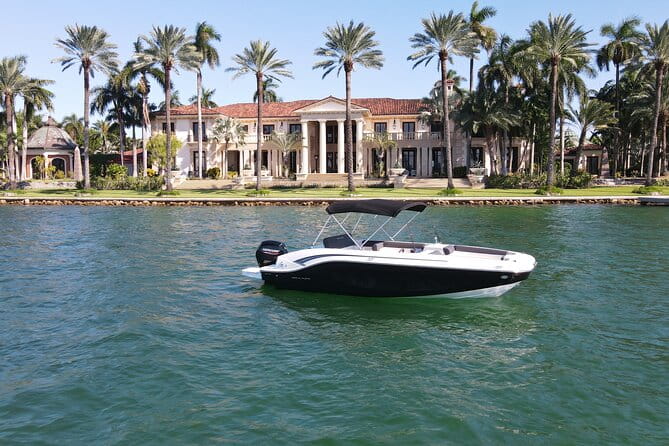 2Hr Private Boat Tour Miami Beach, Captain & Champagne, & Sandbar - Final Thoughts