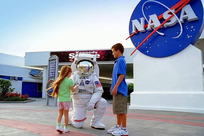 Kennedy Space Center with Transport from Orlando and Kissimmee - Who Should Consider This Tour?