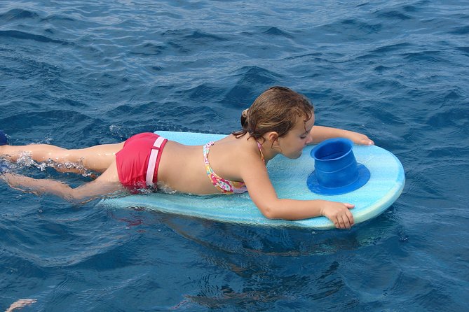 Deluxe Snorkel & Dolphin Watch Aboard a Luxury Catamaran from Kailua-Kona - The Realities to Consider