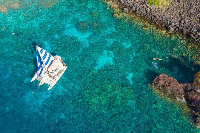 Afternoon Sail & Snorkel to the Captain Cook Monument - The Sum Up