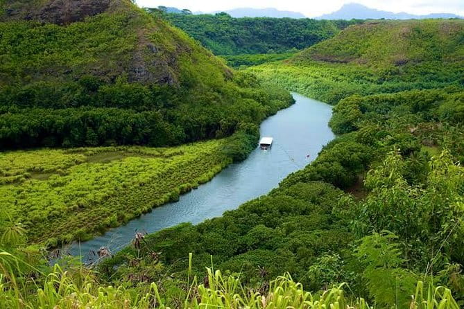 Best Kauai Northeast, Fern Grotto River Cruise & Lighthouse Tour - The Itinerary in Detail
