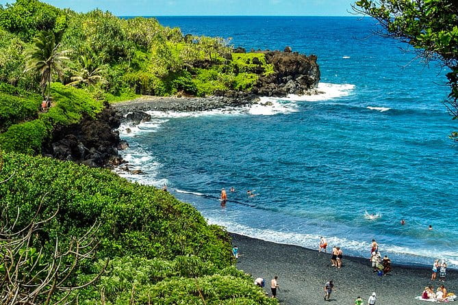 Road to Hana Tour with Lunch and Pickup - FAQs