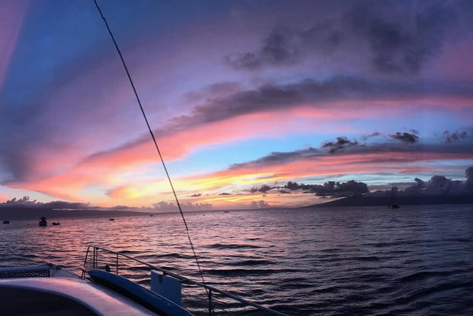 Premium Sunset Dinner Cruise from Ka’anapali Beach - How Does the Price Stack Up?