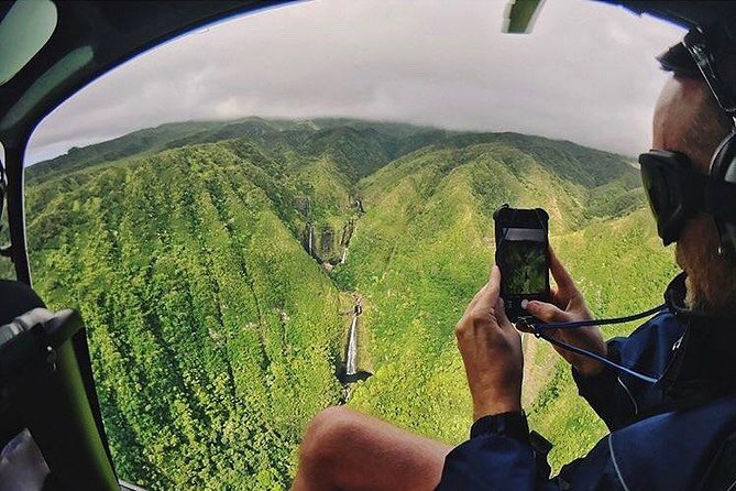 Doors Off West Maui and Molokai 45 minute Helicopter Tour - Authentic Feedback from Travelers
