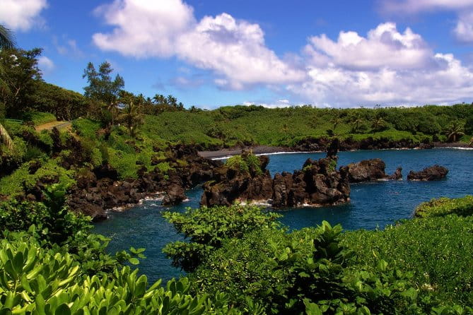 Small-Group Road to Hana Luxury Tour - Practical Tips for Booking and Enjoying the Tour