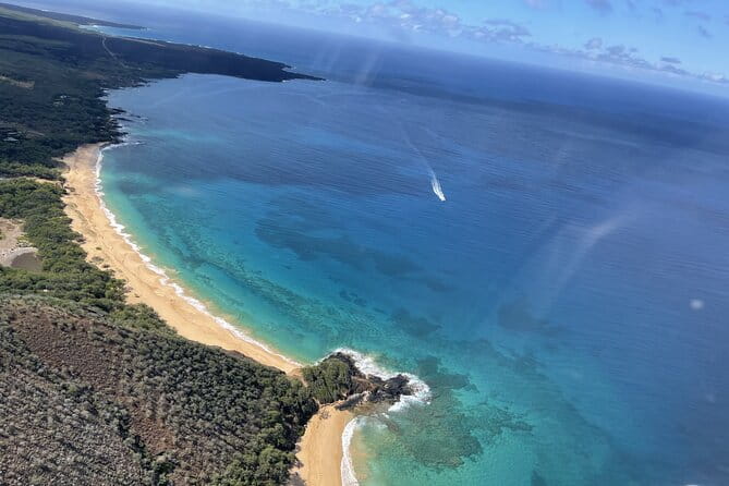Maui -PRIVATE- Air Tour FUN: 3 Islands: (2-5 people): SEE it ALL! - The Sum Up