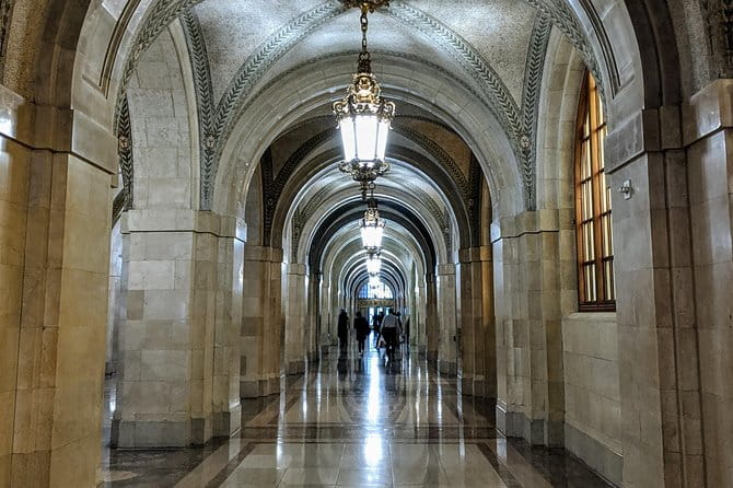Chicago Architecture Tour: Underground Pedway and the Loop - Is This Tour Right for You?