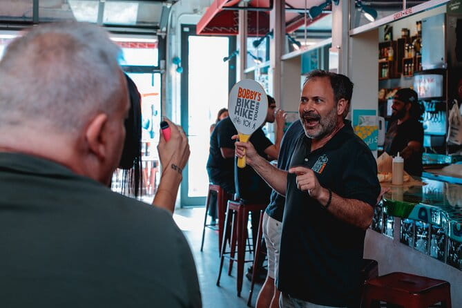 Chicago Favorites Ultimate Food and Walking Tour - FAQs