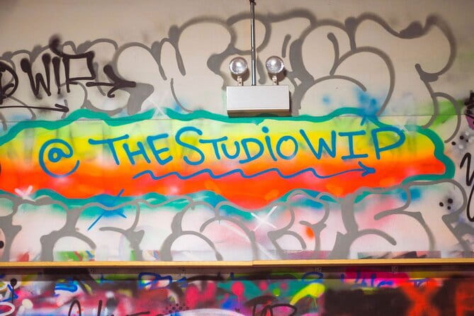 BYOB Spray Paint 'n' Sip at Studio W.I.P. Chicago - Value and Practical Tips