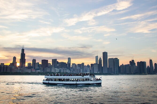 Lake Michigan Sunset Cruise in Chicago - Who Should Consider This Tour?