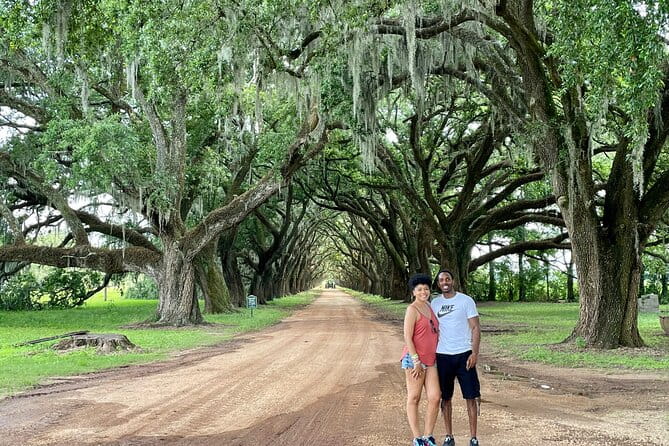 Airboat and Plantations Tour with Gourmet Lunch from New Orleans - The Itinerary in Detail