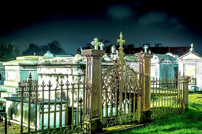 New Orleans Dead of Night Ghosts and Cemetery Bus Tour - Authenticity and Value