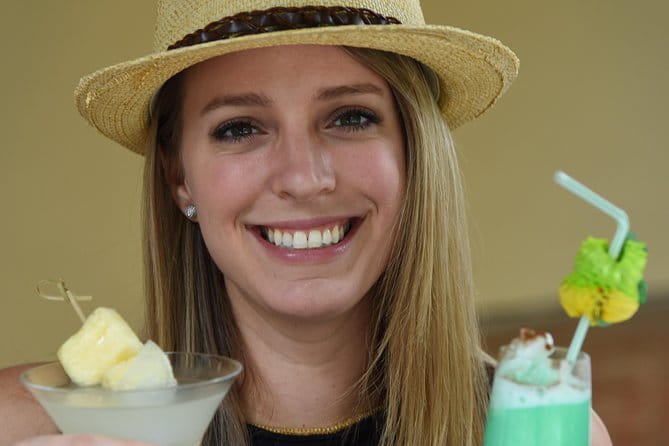 French Quarter Small-Group Cocktail and Foodie Crawl - Authentic Stories and Guest Feedback