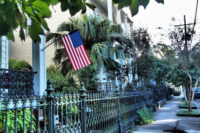 Walking Tour in New Orleans Garden District - Frequently Asked Questions