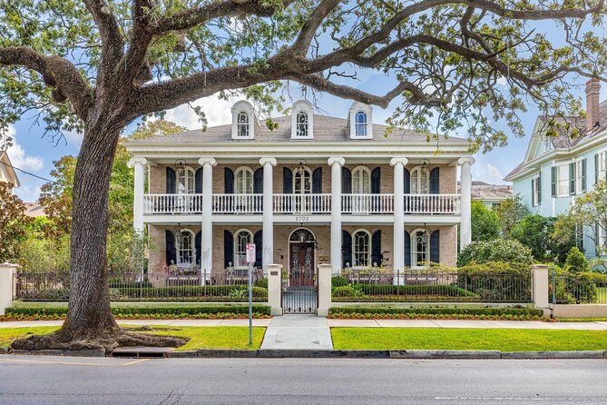 City Tour of New Orleans by Minibus - An Efficient Intro to New Orleans’ Neighborhoods