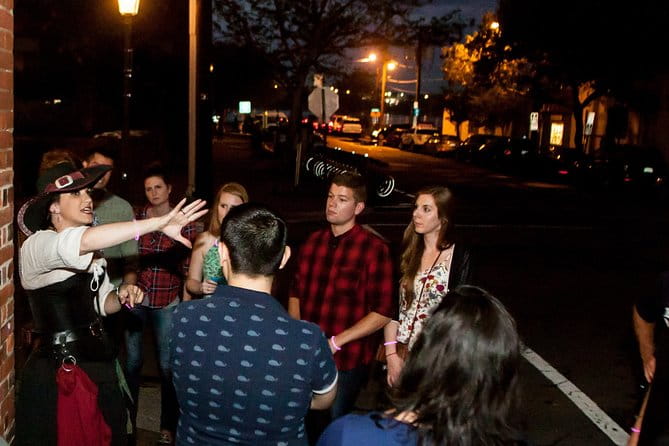 Haunted Boston Booze and Boos Ghost Walking Tour - The Sum Up: Who Is This Tour Perfect For?