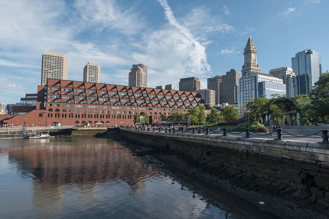 Boston Private Walking Food Tour With Secret Food Tours - Walking the Freedom Trail