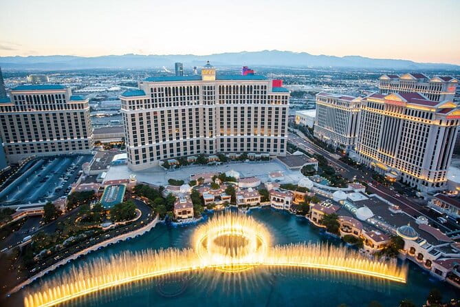 Best Bites on The Las Vegas Strip: A Traveler's Guide to Sin City - Guide, Group Size, and Atmosphere