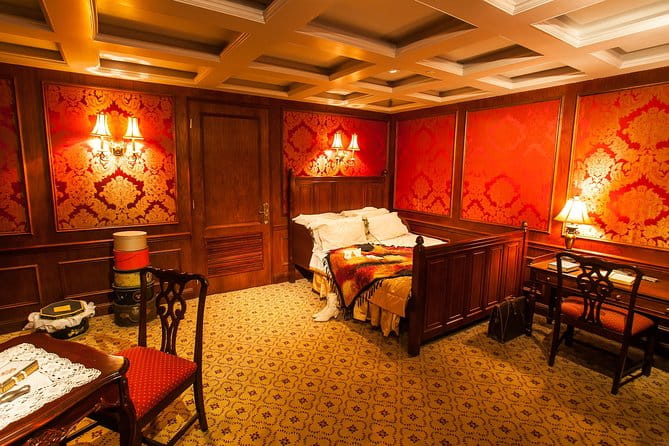 Titanic: The Artifact Exhibition at the Luxor Hotel and Casino - FAQ
