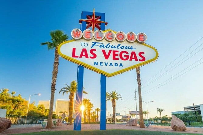 Small Group Grand Canyon, Hoover Dam, 7 Magic Mountains Tour - The Heart of the Day: Grand Canyon West