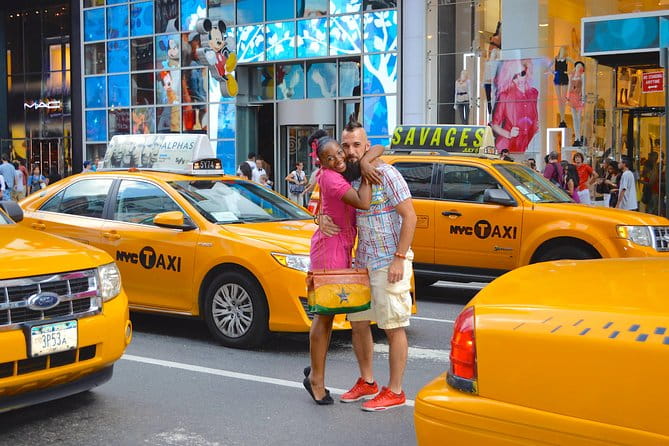 NYC Professional Photoshoot and Walking Tour with Private Guide - Navigating the Price Point