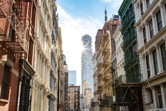 Manhattan Neighborhood Private Customized Walking Tour - What to Expect During the Tour