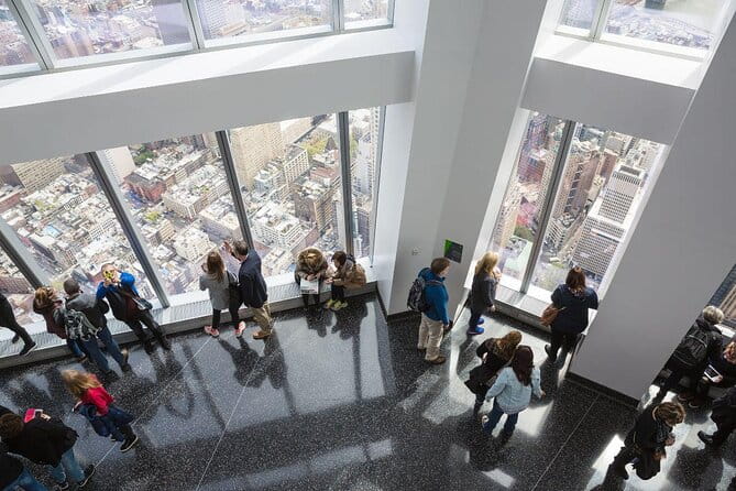 New York Small-Group Tour plus One World Observatory Ticket - Key Points